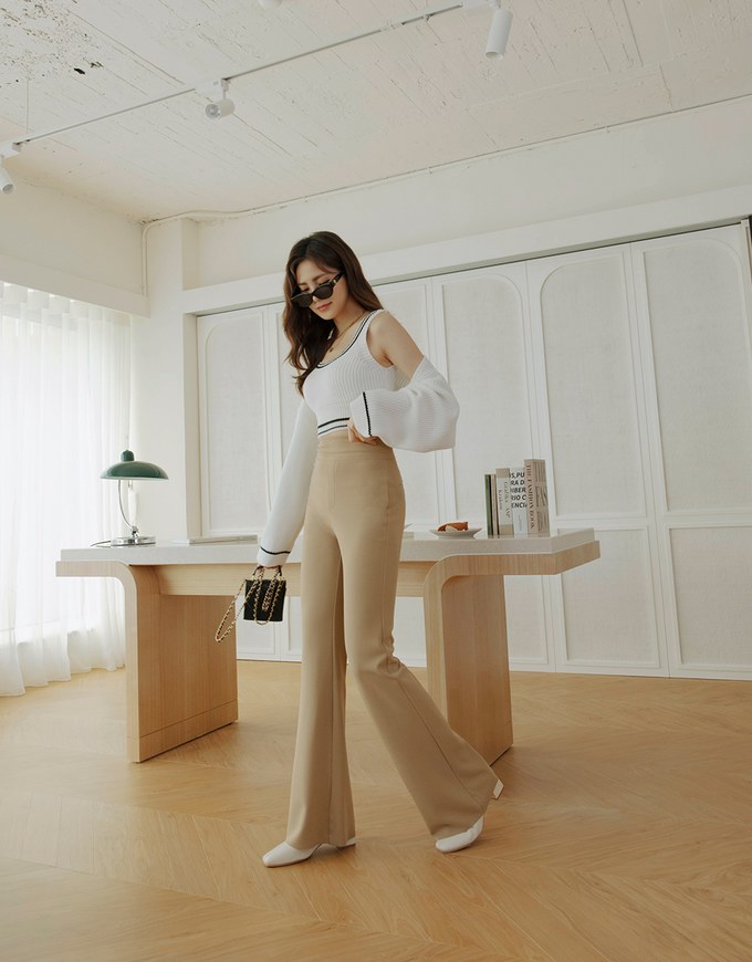Stark Minimalism High Waisted Flare Pants