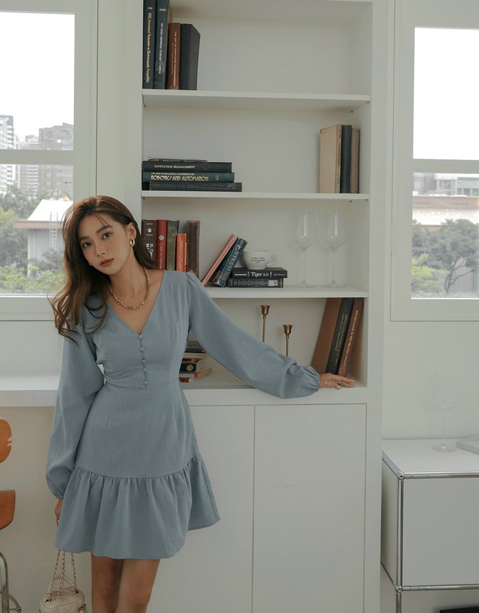 V Neck Back Tie Ribbon Puff Sleeve Mini Dress