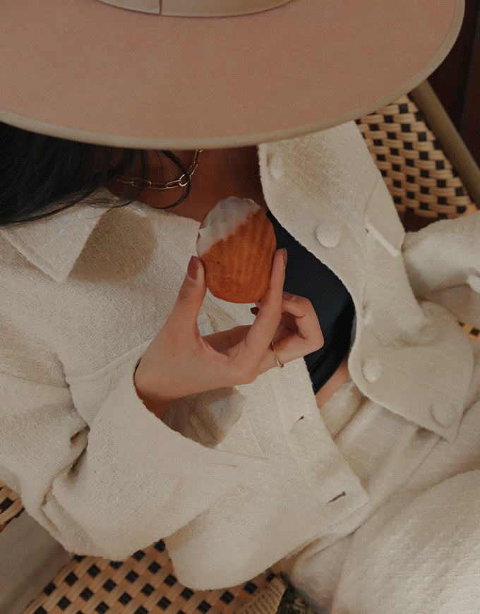 Classic Tweed Buttoned Blazer Jacket