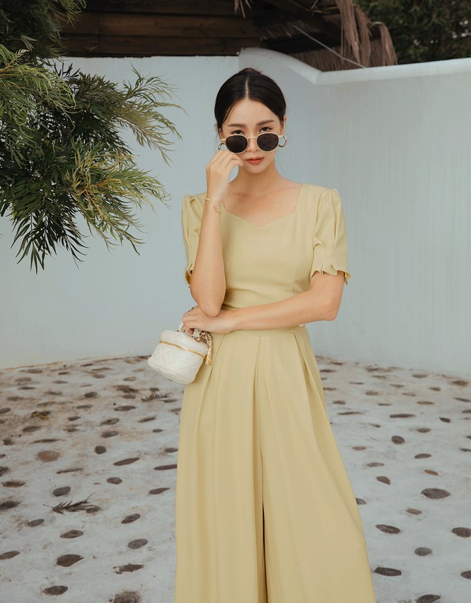 Retro Pleated Puff Sleeve Wide Leg Jumpsuit