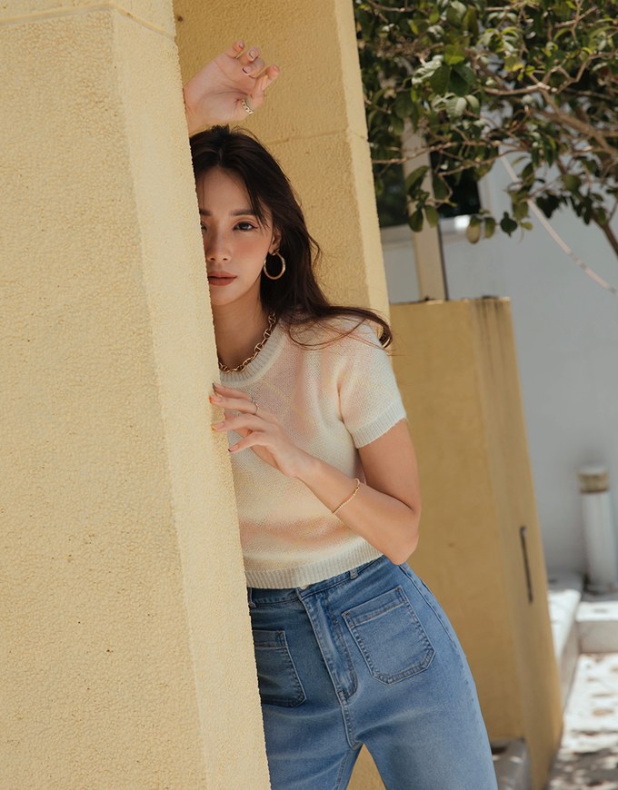 Minimalist Gingham Knit Top