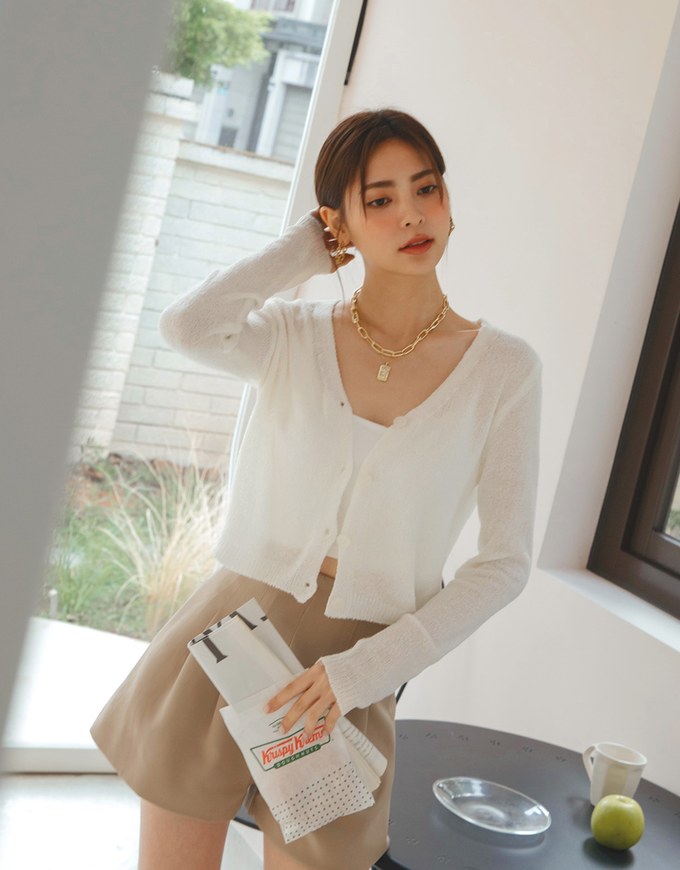 Gauze Buttoned Knit Top