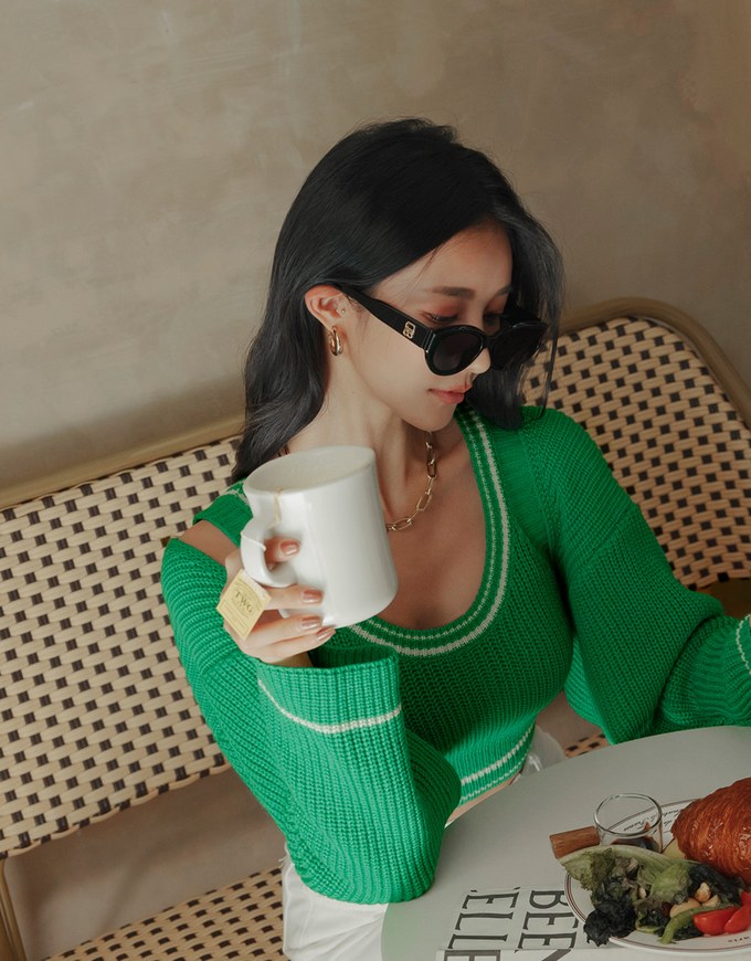 Colour Contrast Edge Two Piece Knit Top