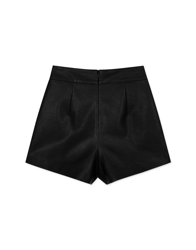 【Porima' Picks】Small V High Waisted Slim Faux Leather Shorts