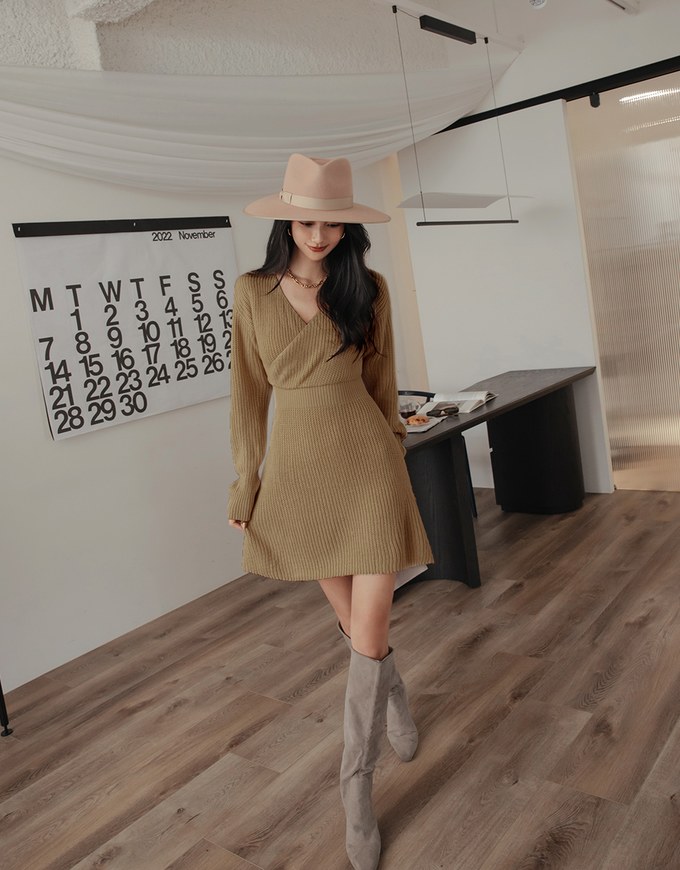 Overlapped V Neck Loose Knit Mini Dress