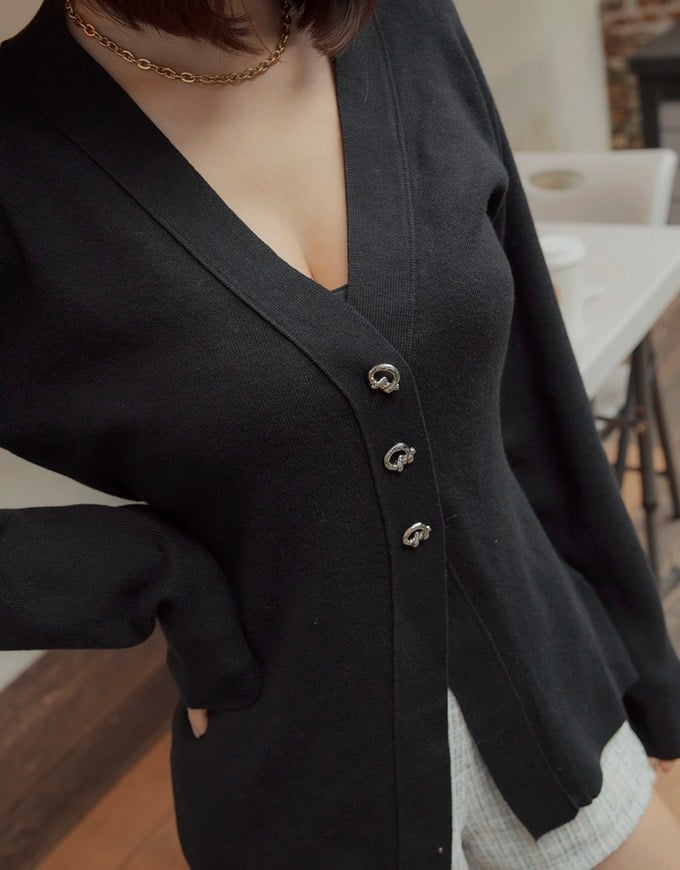 V-Neck Silver Button Slit Knit Blazer Jacket