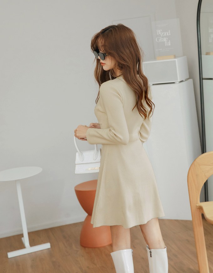 V Neck Buttoned Pocket Knit Mini Dress