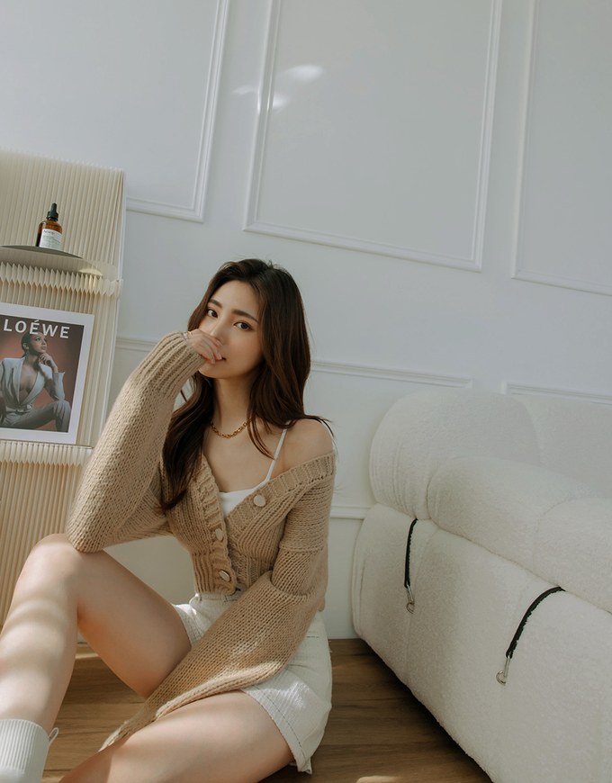 V Neck Button Up Loose Knit Crop Top