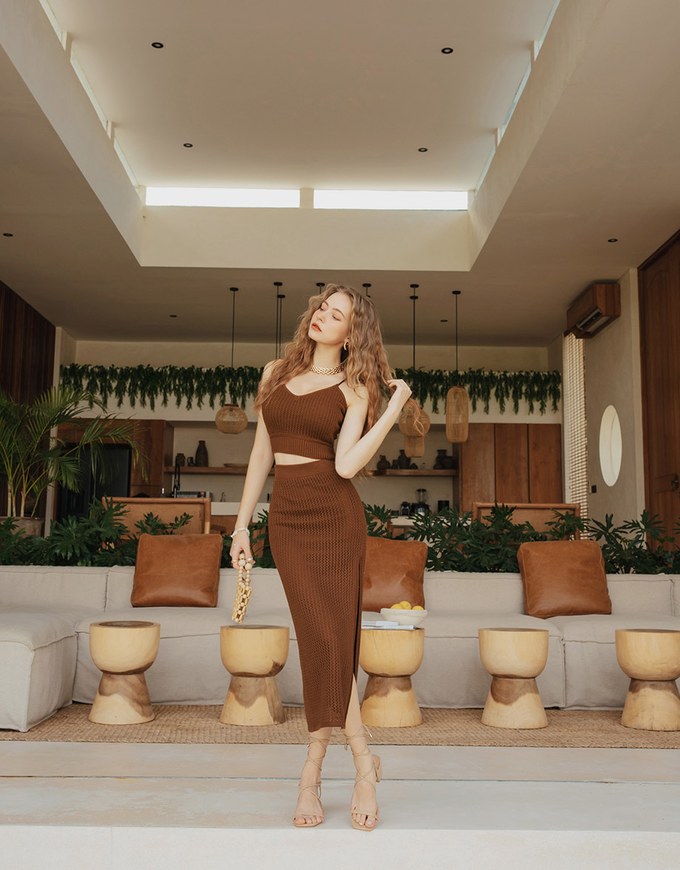 Cutout Textured Bodycon Slit Skirt