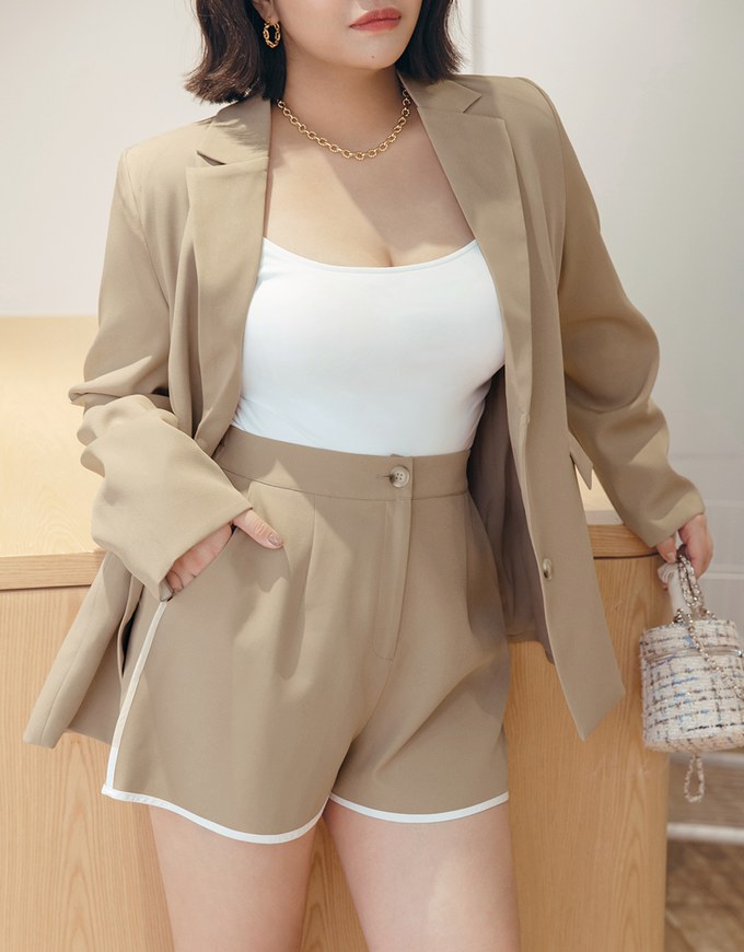 Chic Lapel Double-Button Blazer (With Shoulder Pads)