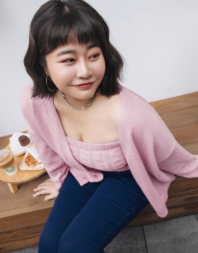 Buttoned Oversized Two Piece Knit Top