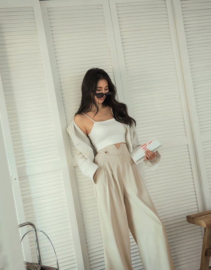V Cut Side Button Pleated High Waisted Pant