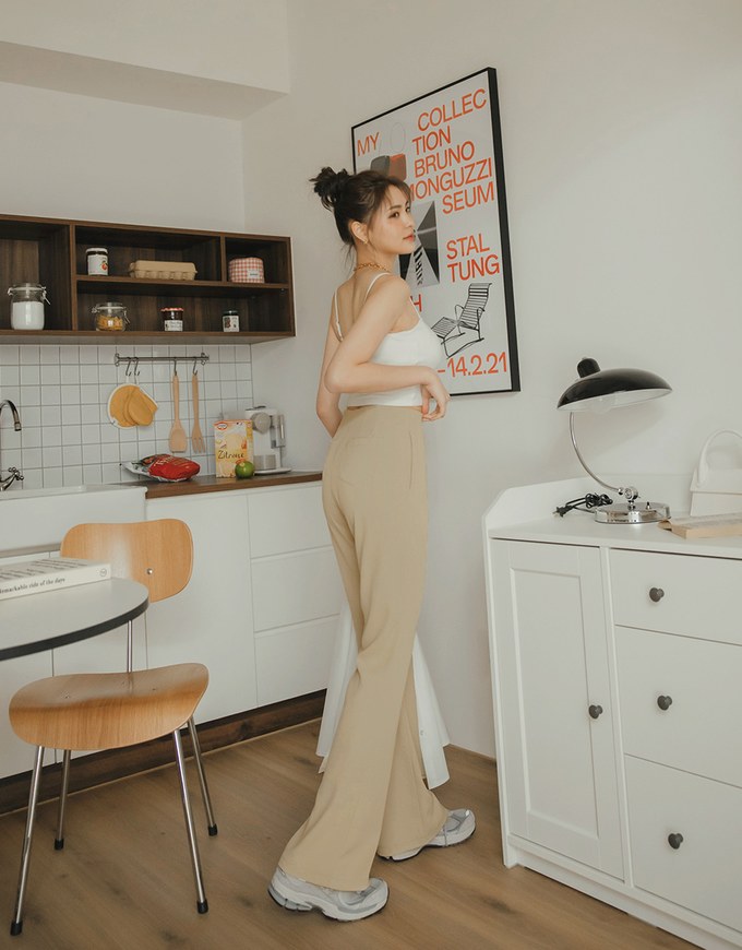 Plain High Waisted Slim Flare Pants