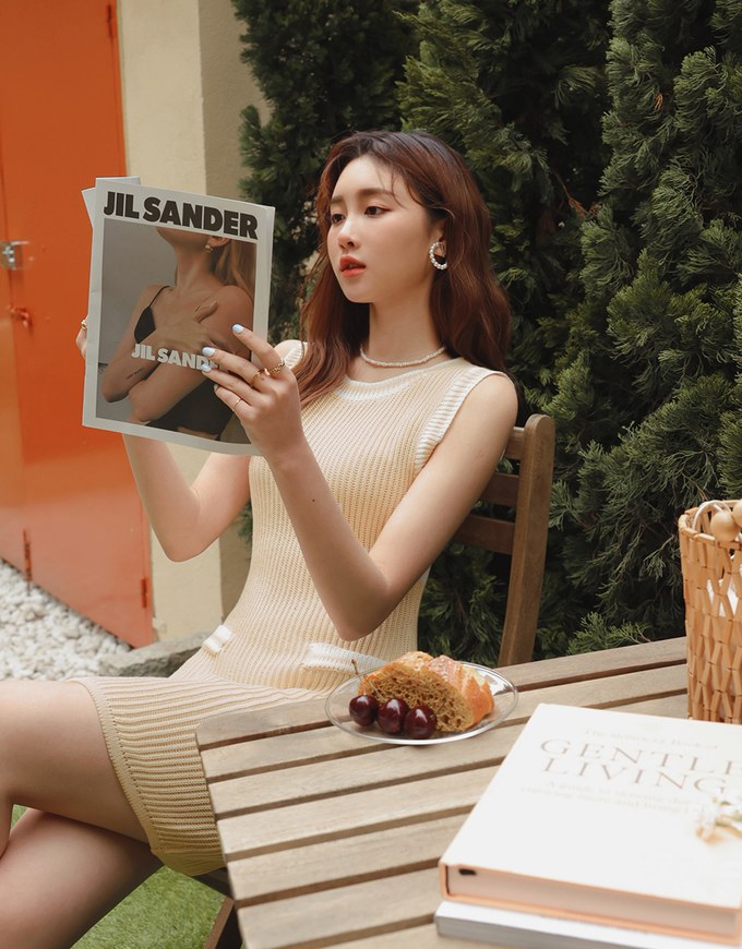 Double Color Edge Knit Mini Dress