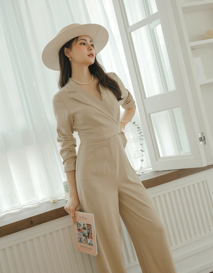 Lapel Overlap Belted Jumpsuit