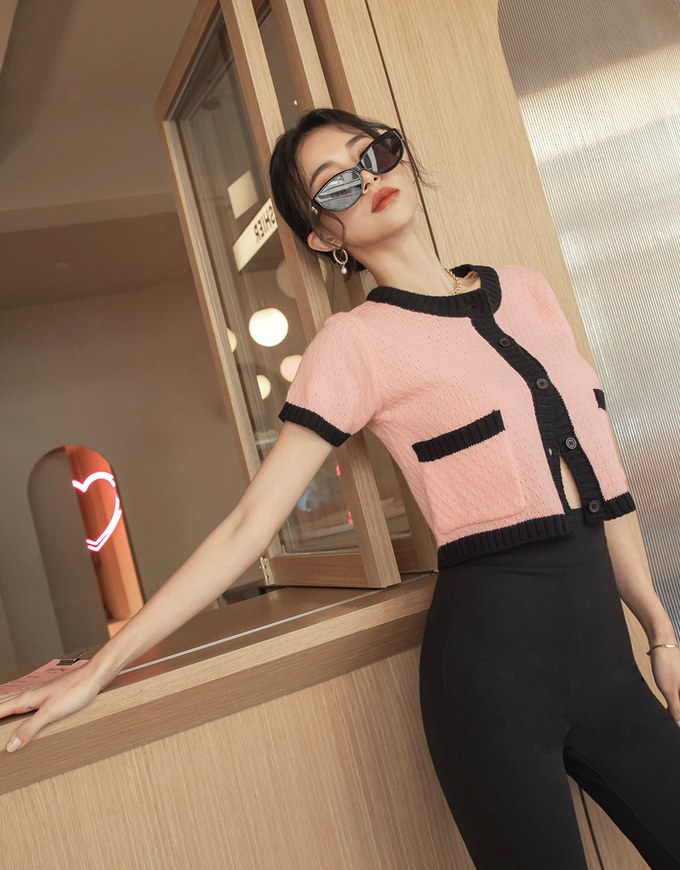 Contrast Color Button Pocket Knit Top