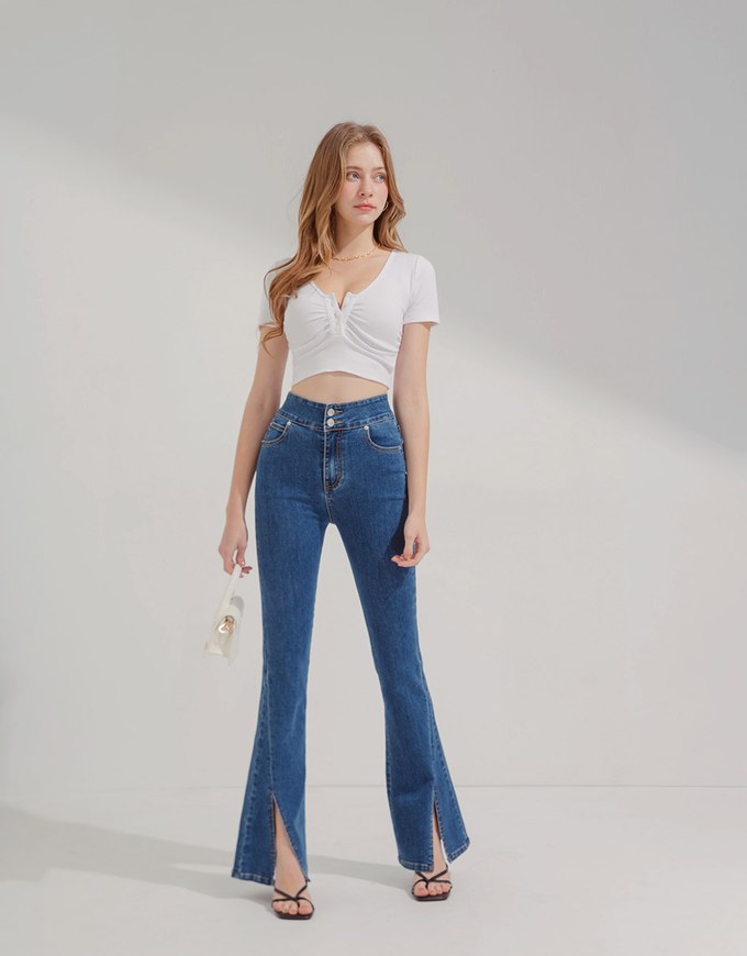V-Neck Ruffled Button-Up Knit Crop Top