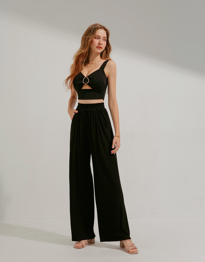Hollow Wide Shoulder Short Vest (With Chest Pad)