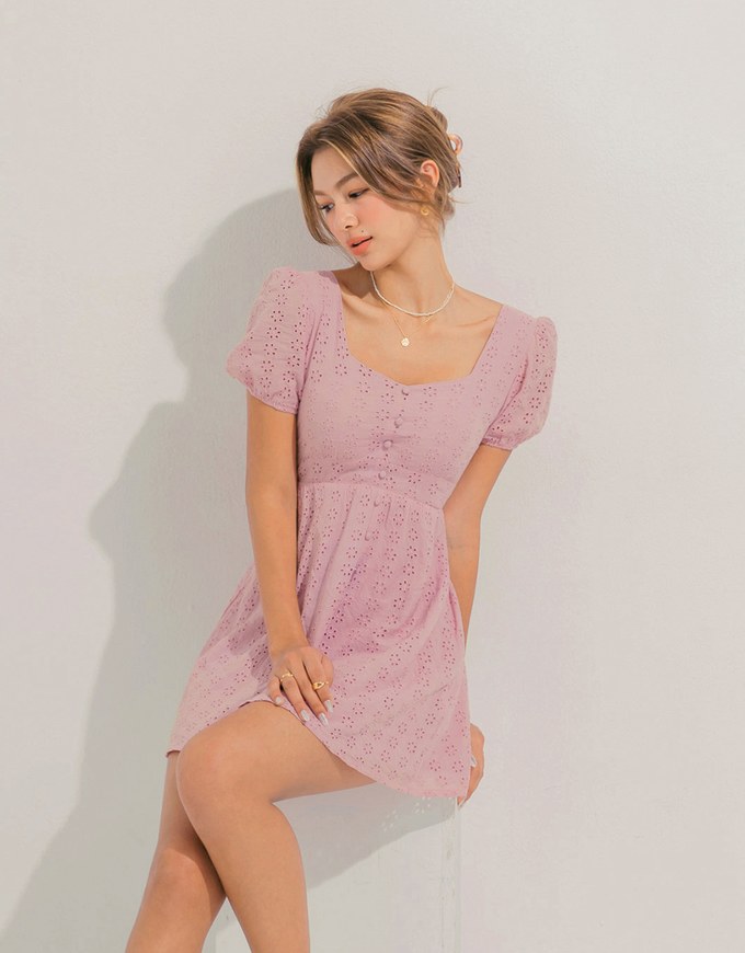Embroidered Lace With Puffed Sleeves Mini Dress(With Padding)
