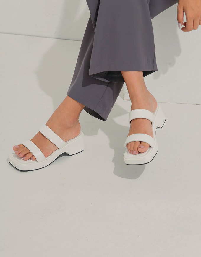 Simple Broad-Soled Thick-Soled Mid-Heel Slippers