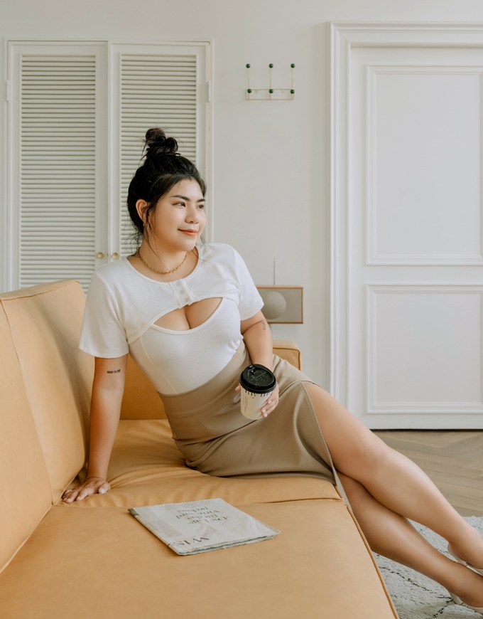 Two-Piece Hollow Top