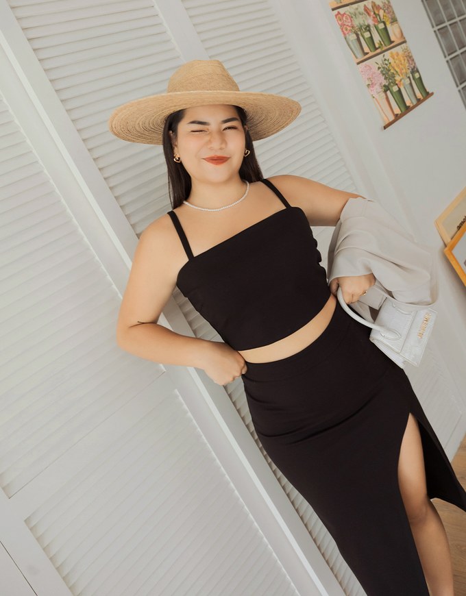 Back Zipper Tube Cami Top (With Padding)