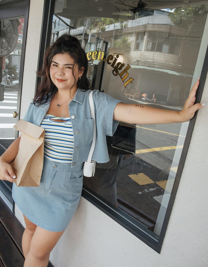 Casual Chic Button Up Denim Jeans Top