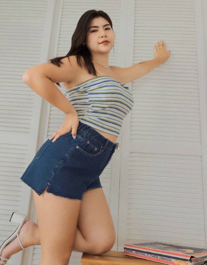 Distressed Hem Denim Jeans Shorts