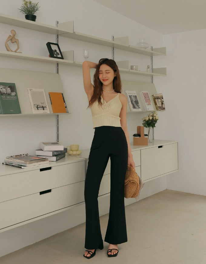 V Neck Scrunch Knit Cami Top