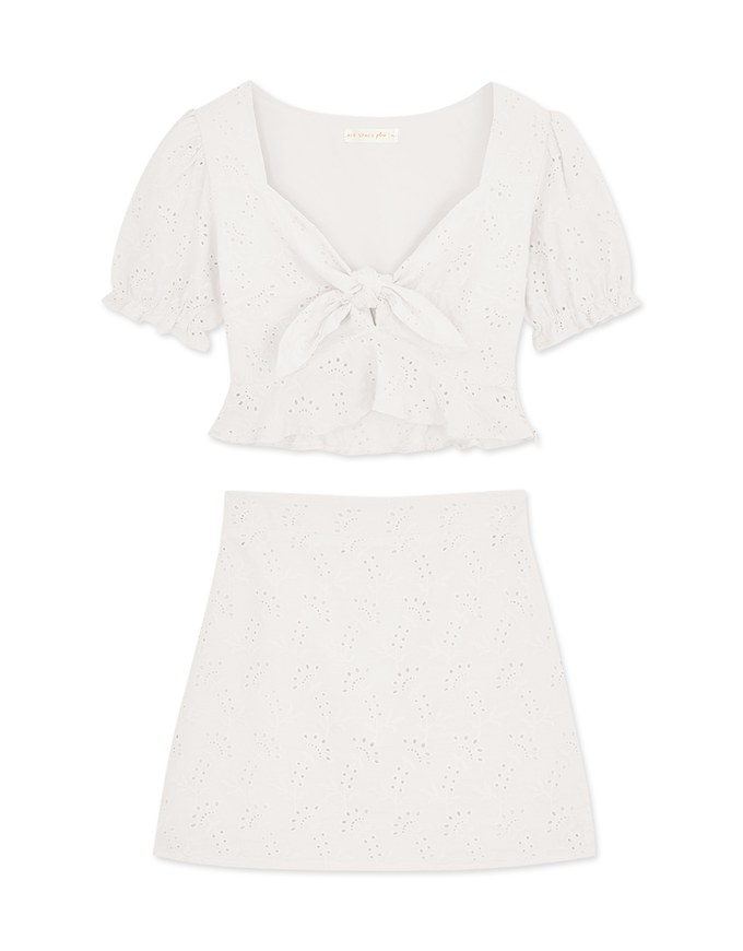 Embroidered Lace-Up Set Wear