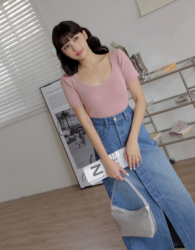 Back Hollow Knit Short Sleeve Top