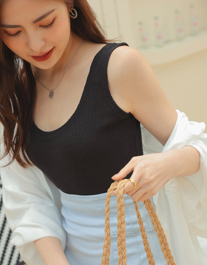 Crew Neck Knit Fitted Tank Top