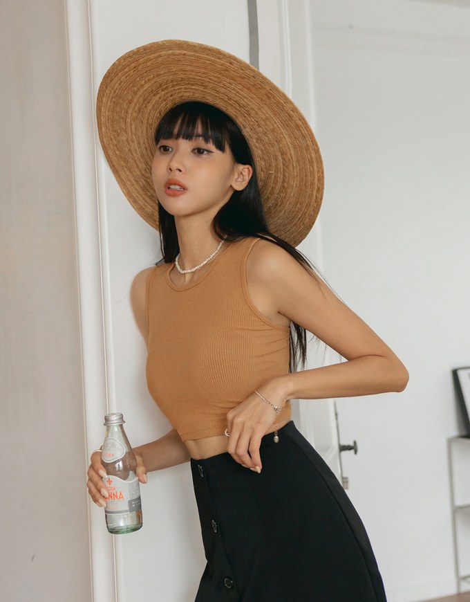 Back V Strap Knit Tank Top