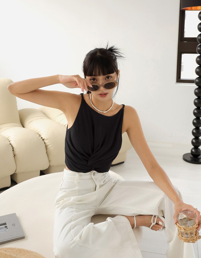 Textured Knotted Crop Tank Top