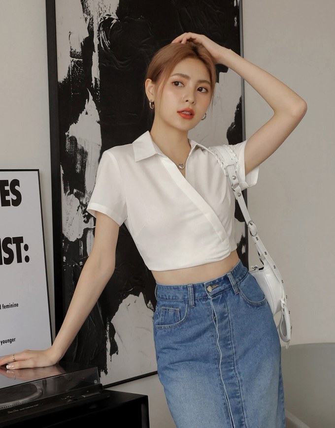 Slant Button Open Collar Top