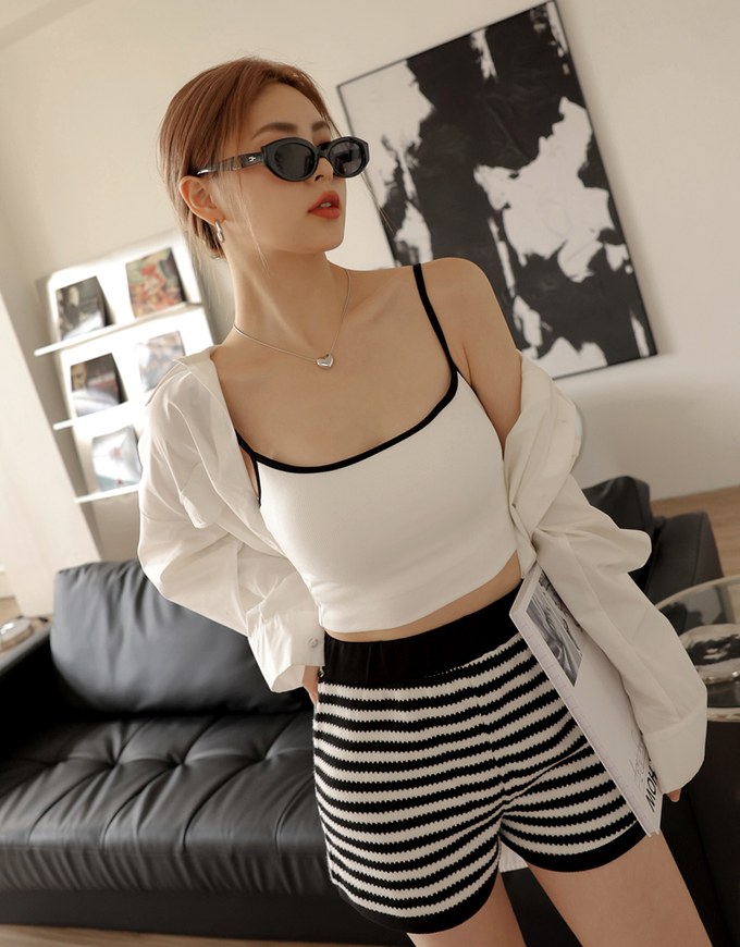 Contrast Color Cami Top (With Padding)