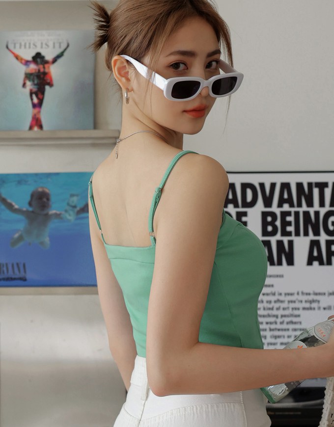 Thin Strap Dimensional Line Camisole (with padding)