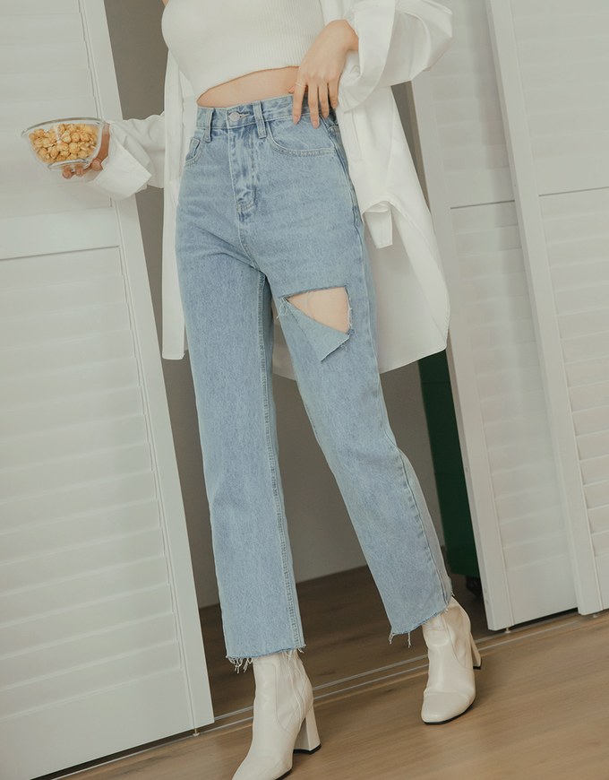 Stylish Cut Straight Leg Denim Jeans Pants
