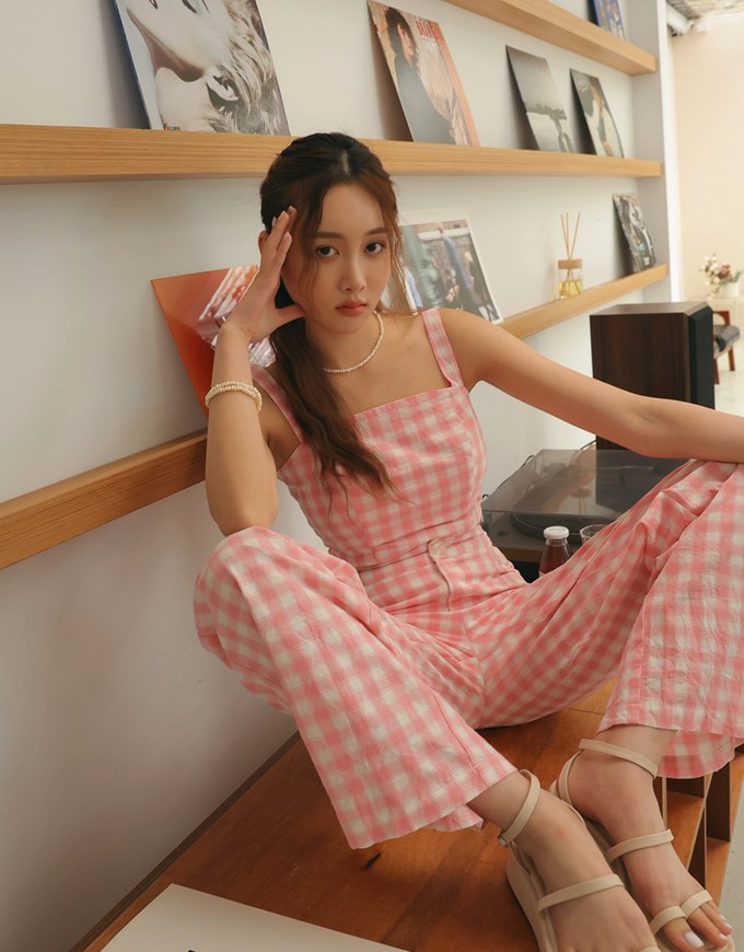 Versatile Checkered Straight Leg Pants