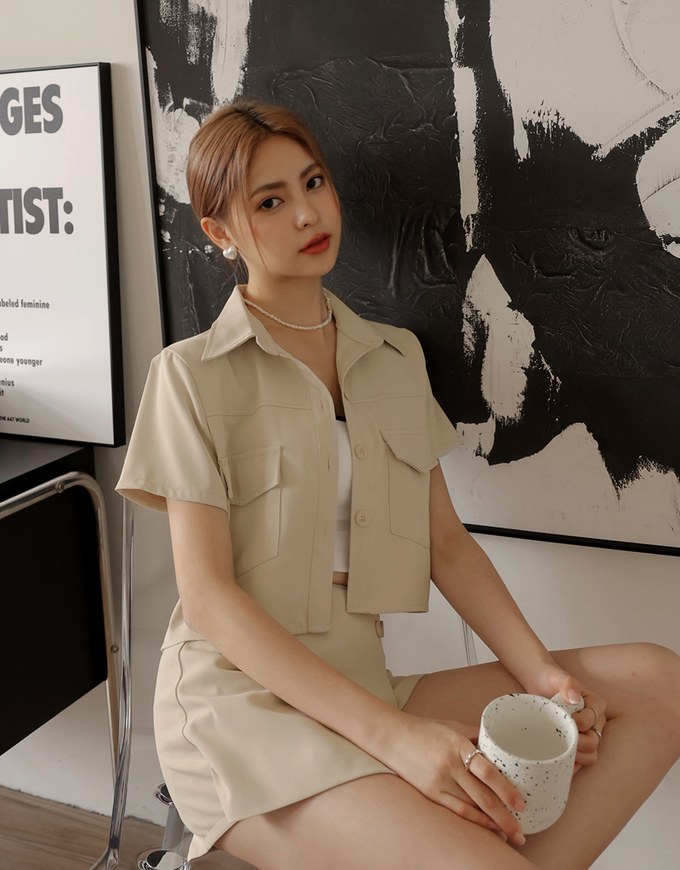 Edgy Chic Side Buttoned Skorts