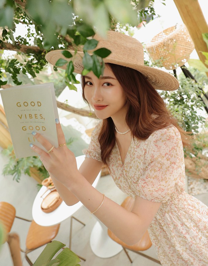 Floral Puff Sleeve Fishtail Mini Dress