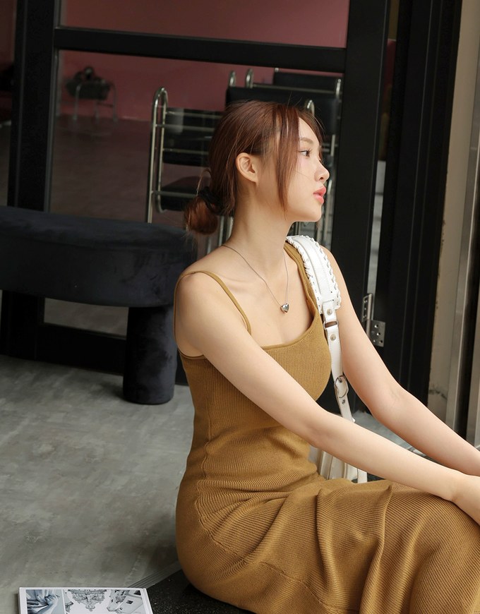Asymmetric Bodycon Slit Maxi Dress (With Padding)