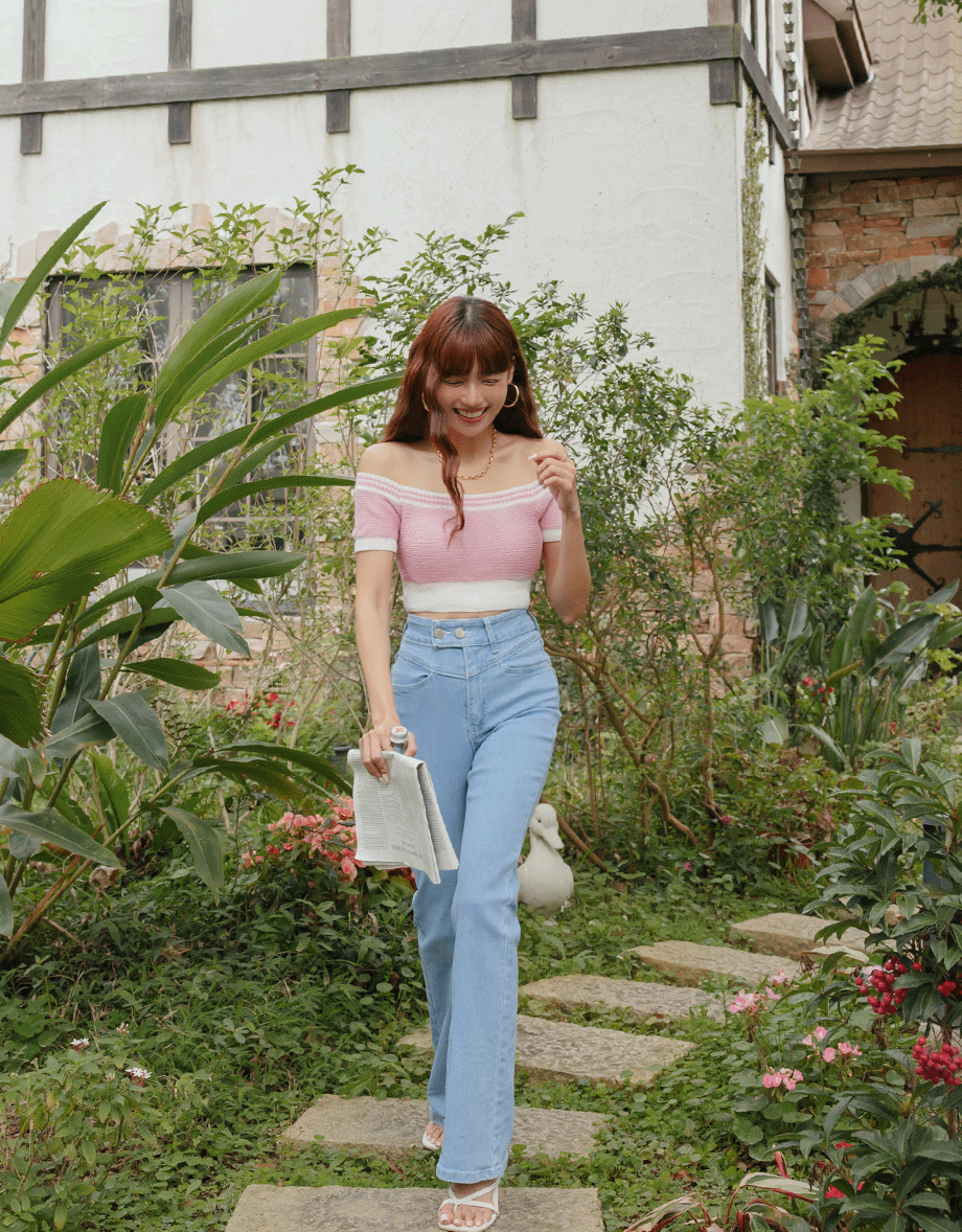 Off Shoulder Knit Crop Top