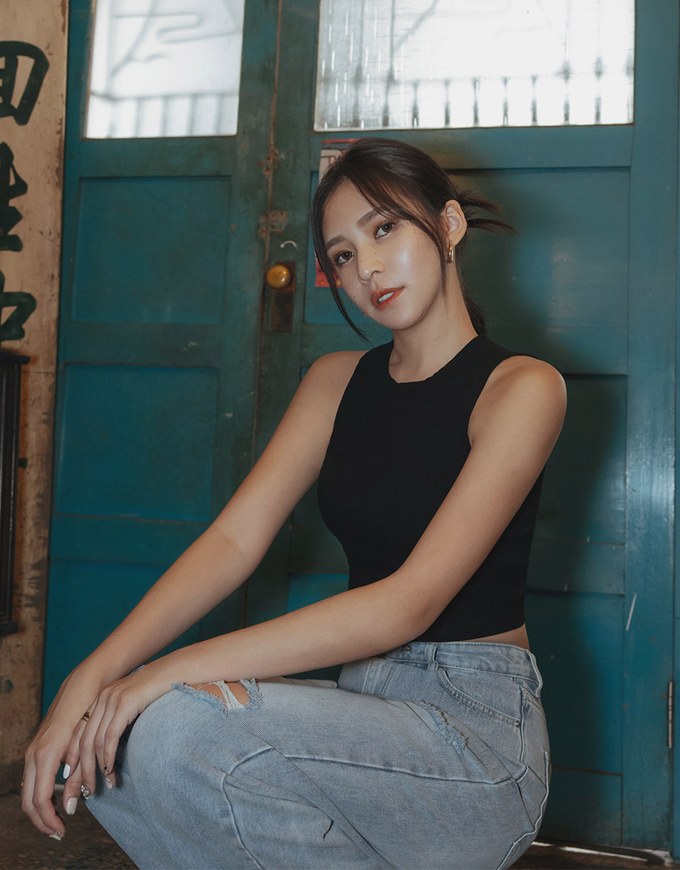 【Elecher's Design】Elastic Padded Bra Top Cropped Top