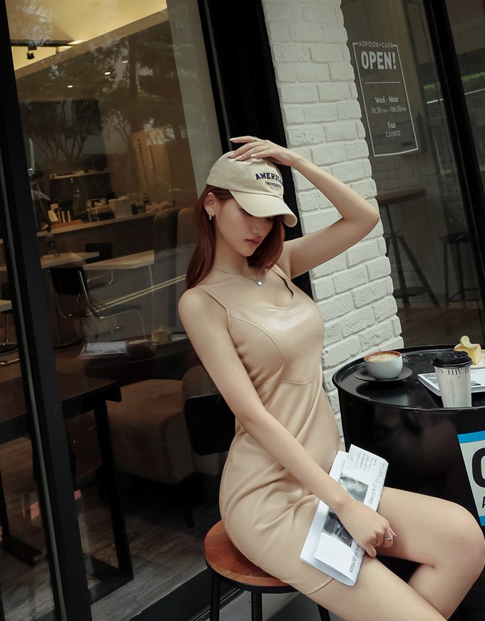 Matte Faux Leather Mini Dress(With Padding)
