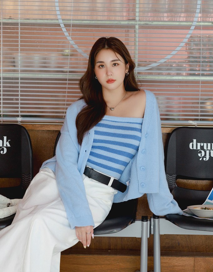 Set Wear With Knit Tube Top & Cardigan