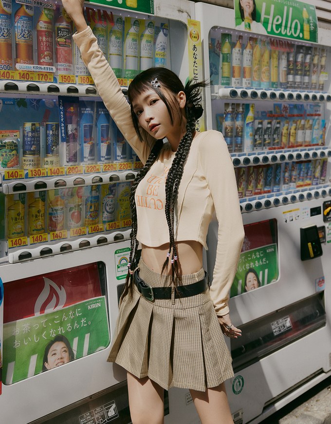 【SHIUAN'S DESIGN】Back Cut Out Fitted Top