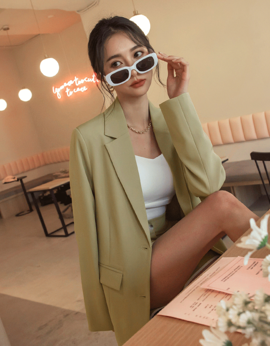Chic Lapel Double-Button Blazer (With Shoulder Pads)