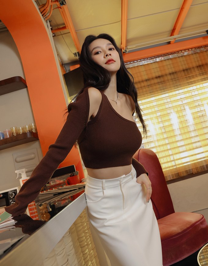 Two Piece One Shoulder Knit Top