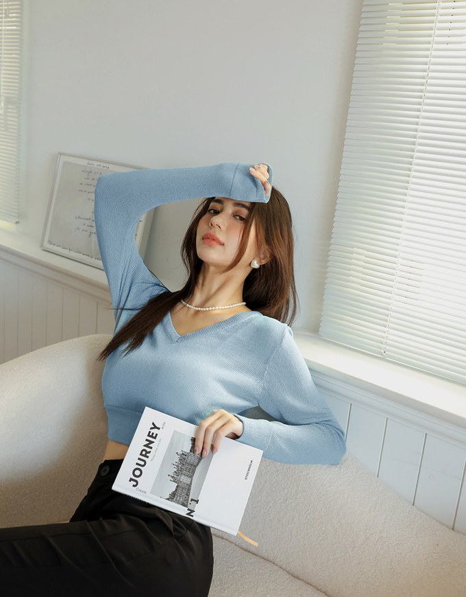 V Neck Knit Long Sleeve Top